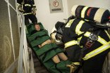 Rettung mit Escape Matratze im Treppenhaus