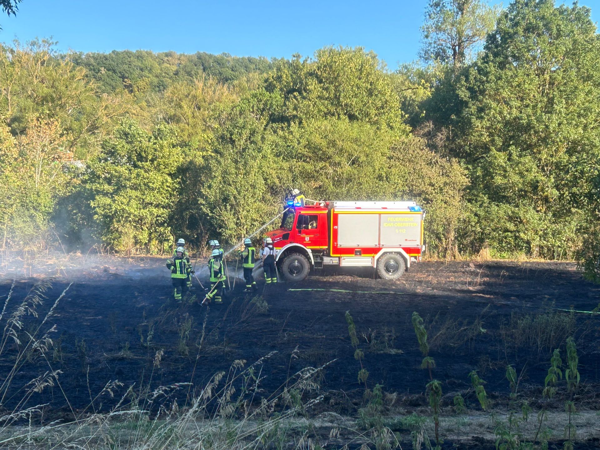 TLF 3000 und FA beim Löschen