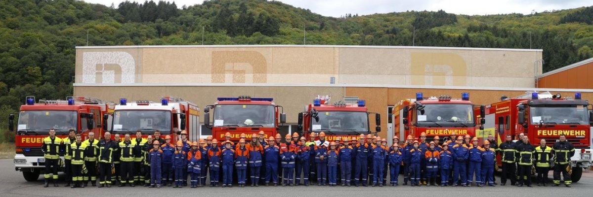 Gruppenfoto an der Messe I-O